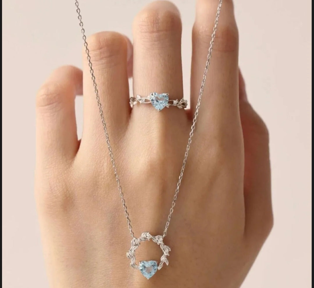 Classy Ring And Necklace Set